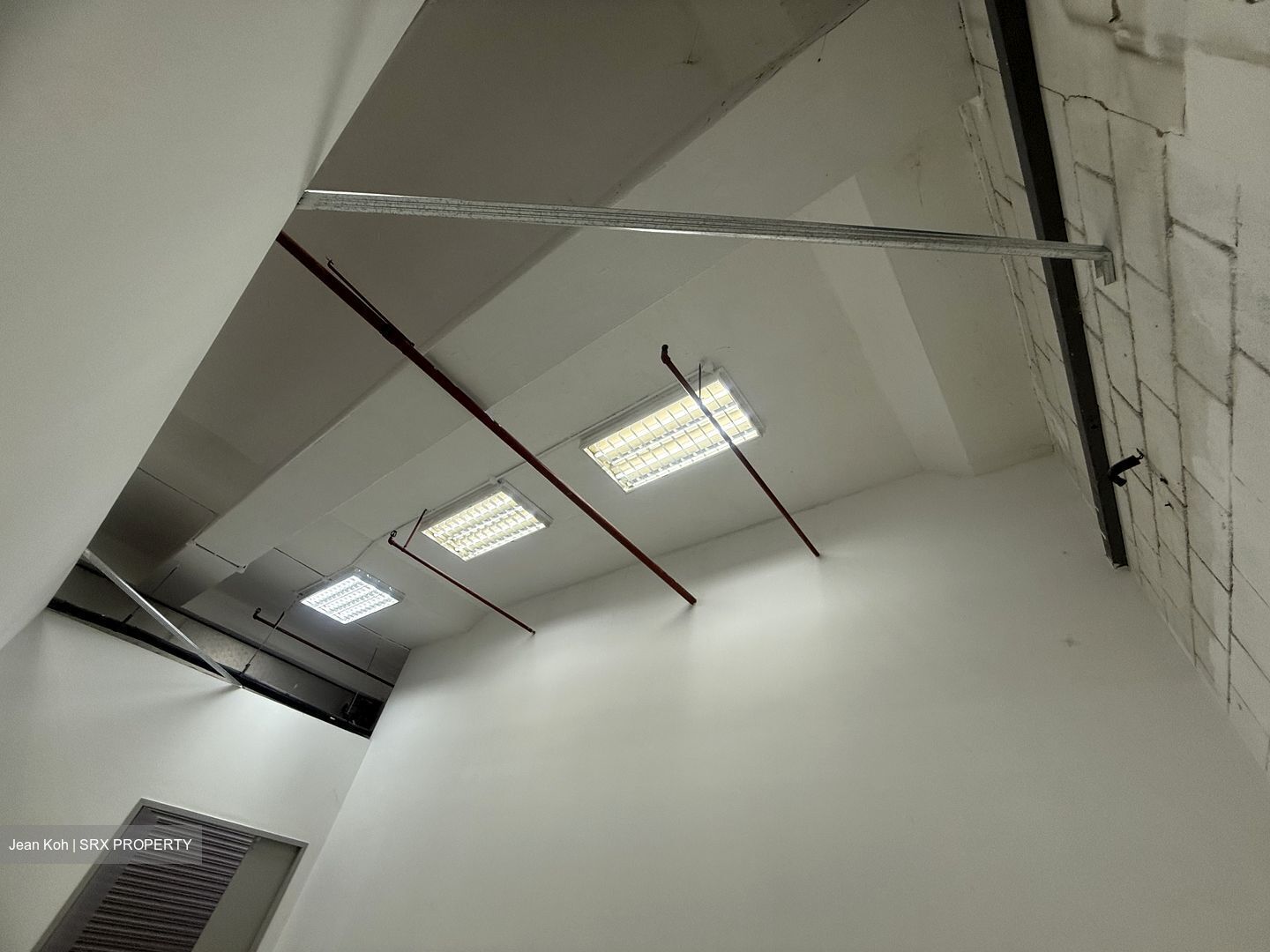 Lam Soon Industrial Building (D23), Warehouse #595795871